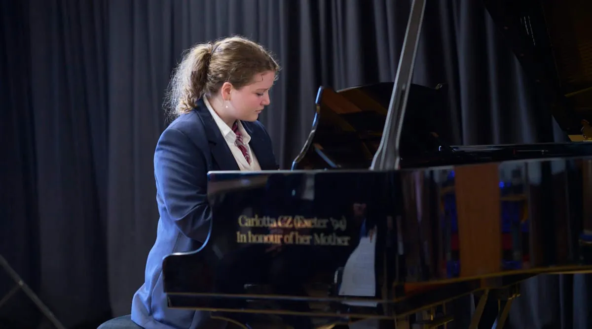 Aiglon College campus photo 7