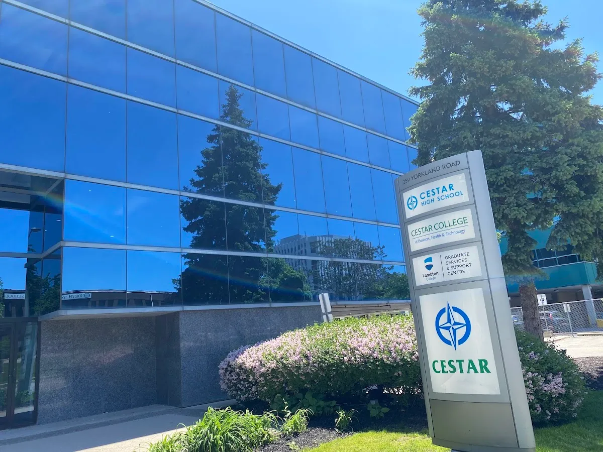 Cestar High School campus photo 1