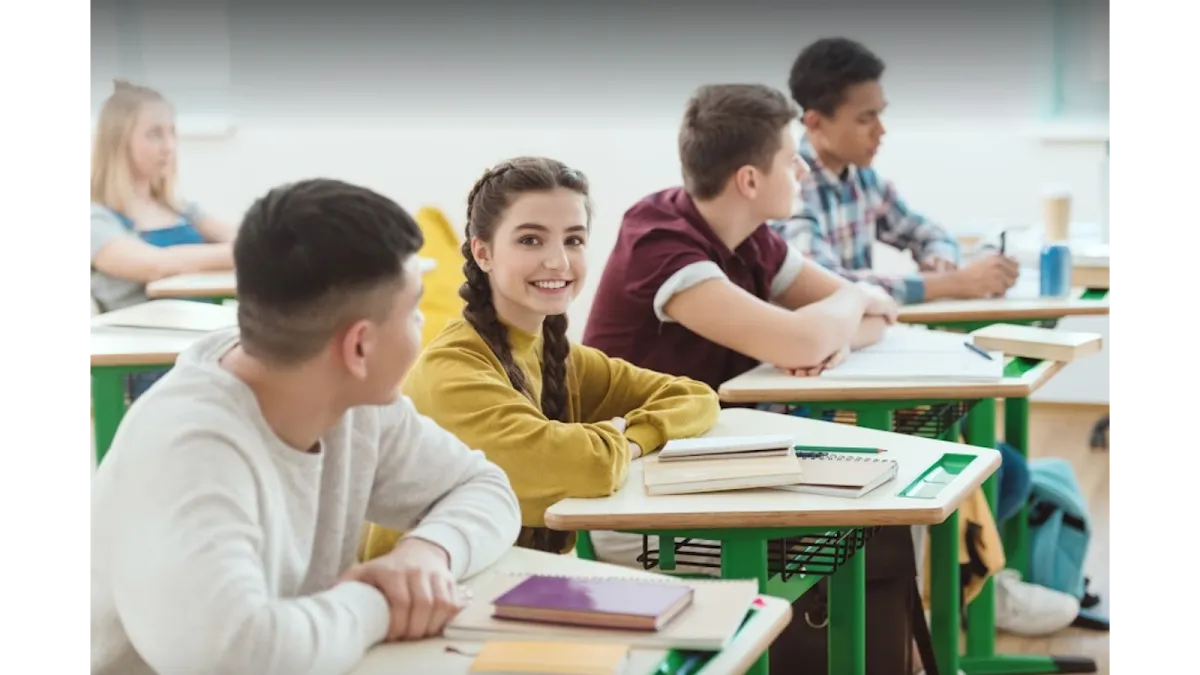 Cestar High School campus photo 6