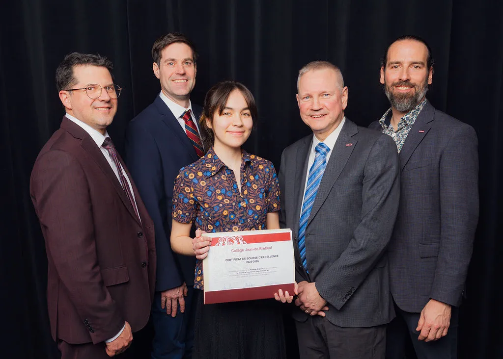 College Jean-de-Brebeuf campus photo 1