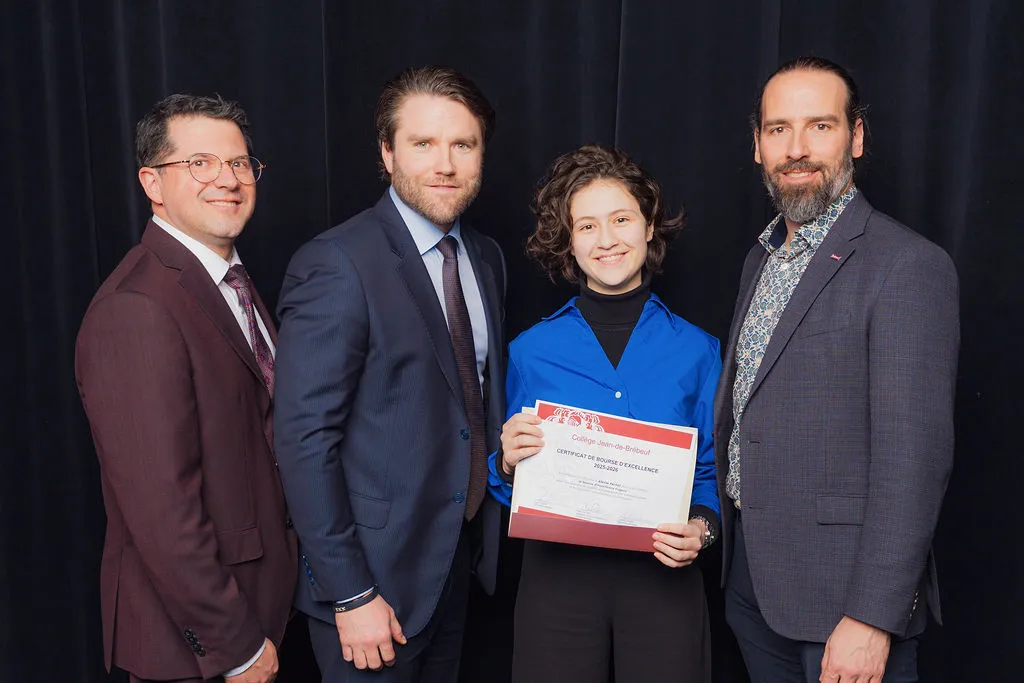 College Jean-de-Brebeuf campus photo 7