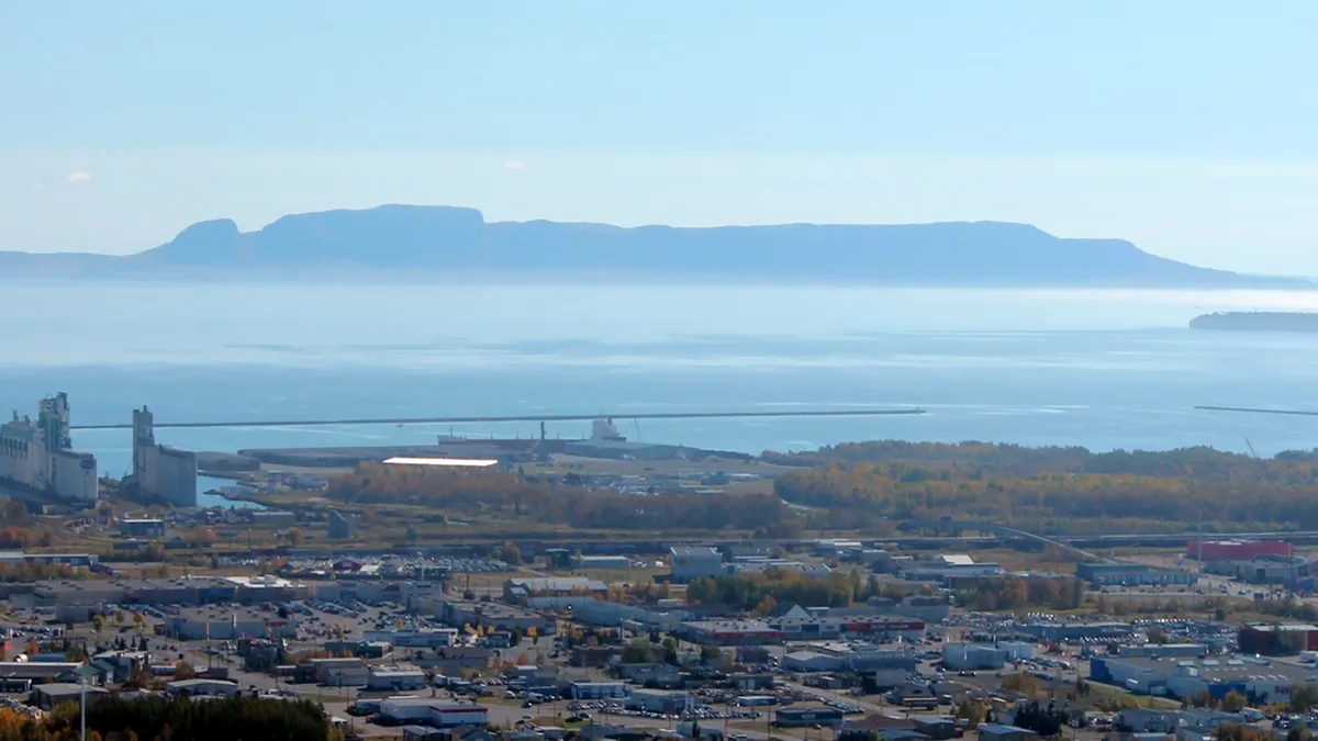 Dennis Franklin Cromarty High School campus photo 3