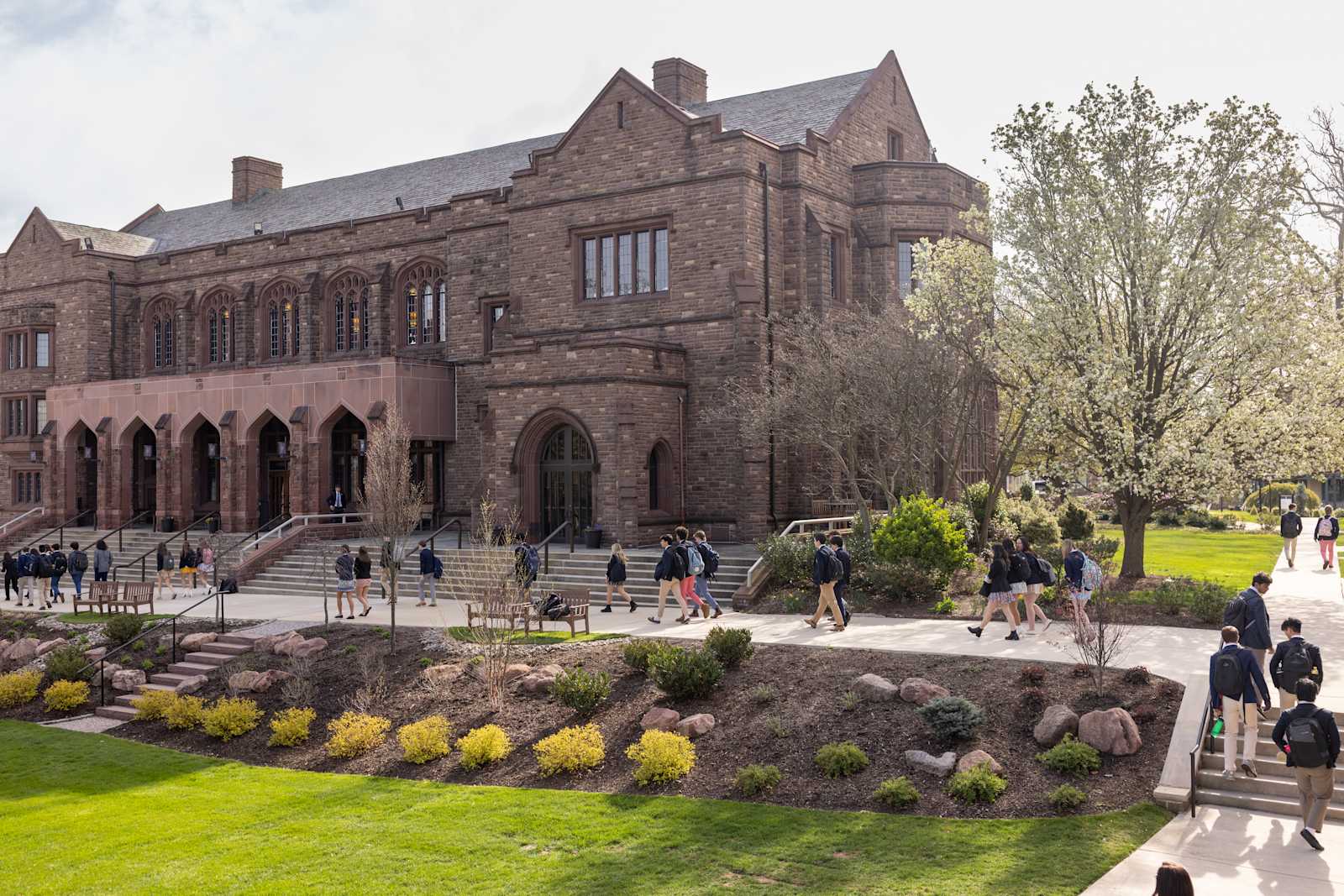 The Hill School campus photo 1