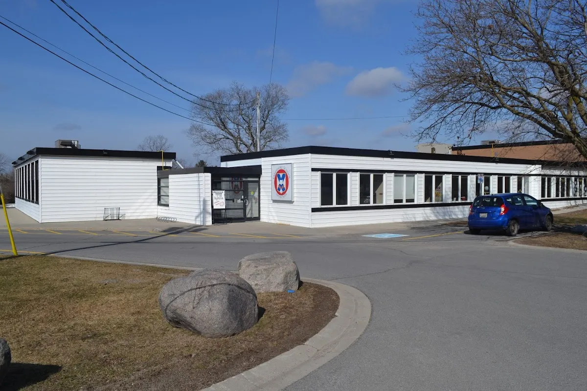 Lakeshore School campus photo 2