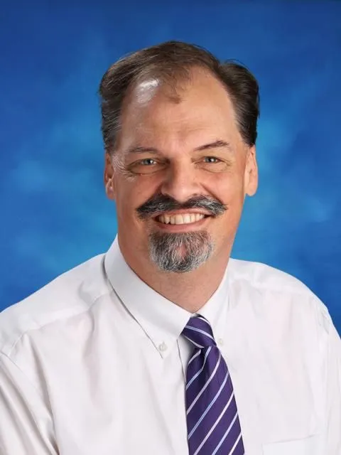 London Christian Elementary School campus photo 3