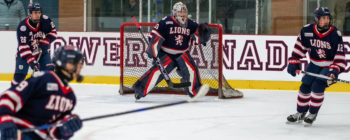 Lower Canada College campus photo 4