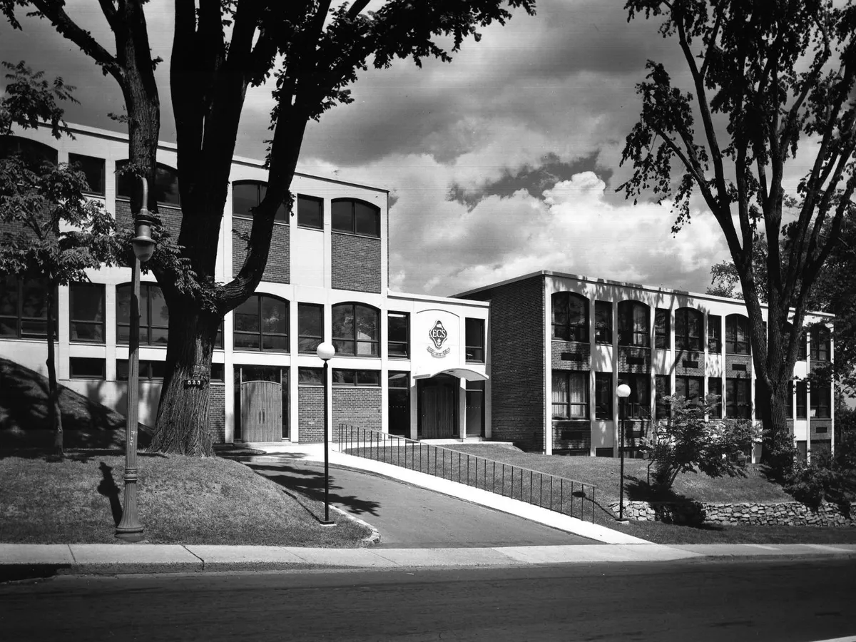 Miss Edgar's and Miss Cramp's School campus photo 7