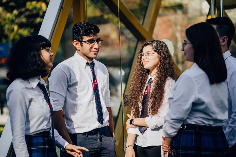 Pattison High School campus photo 1