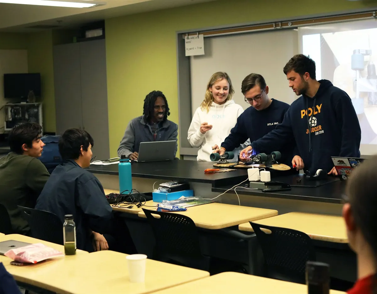 Polytechnic School campus photo 4