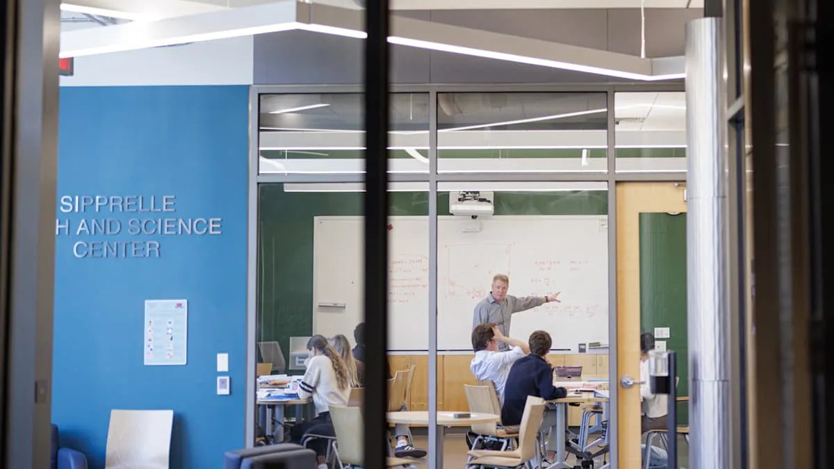 St. Andrew's School campus photo 2