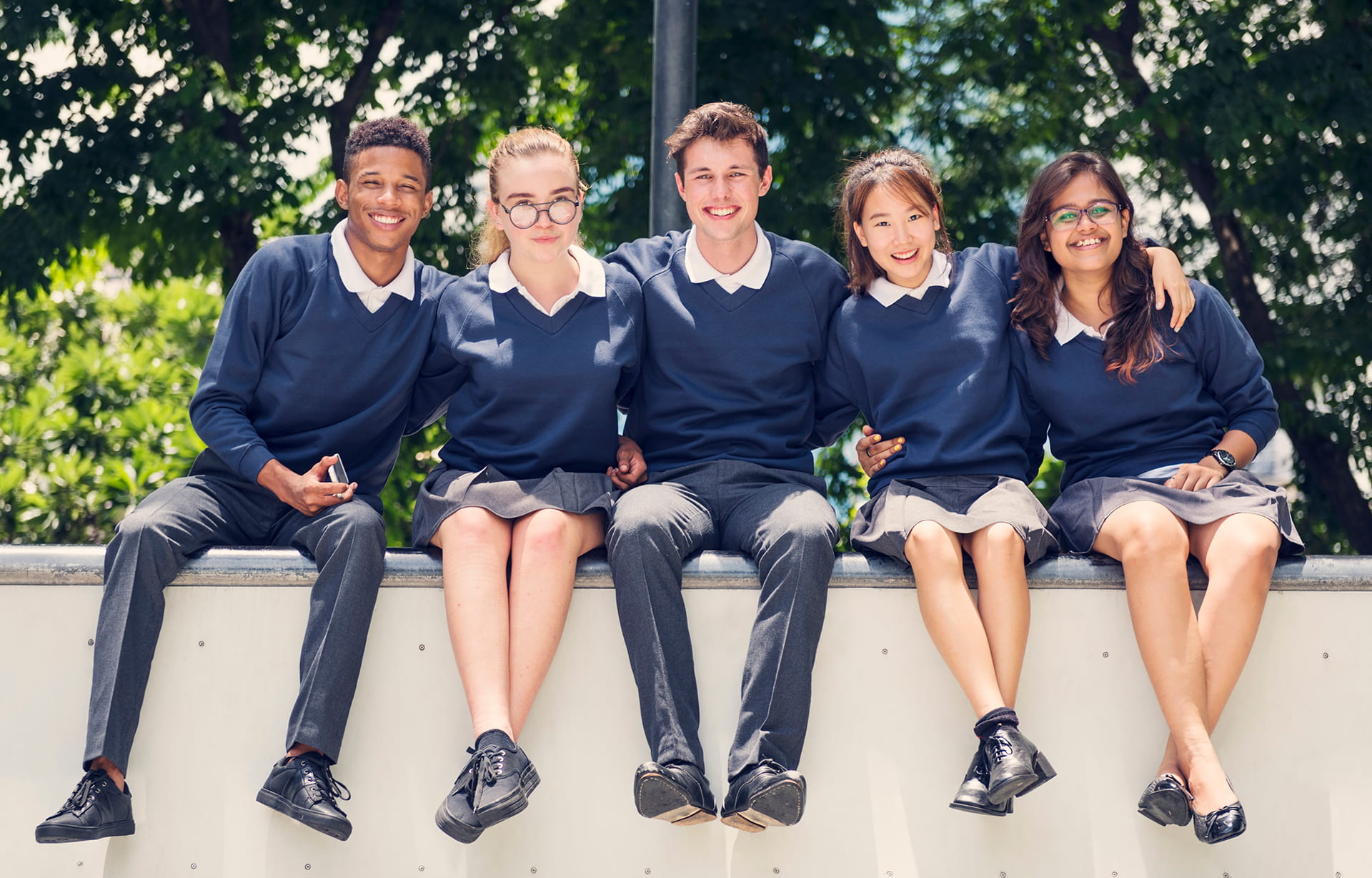 Students learning together