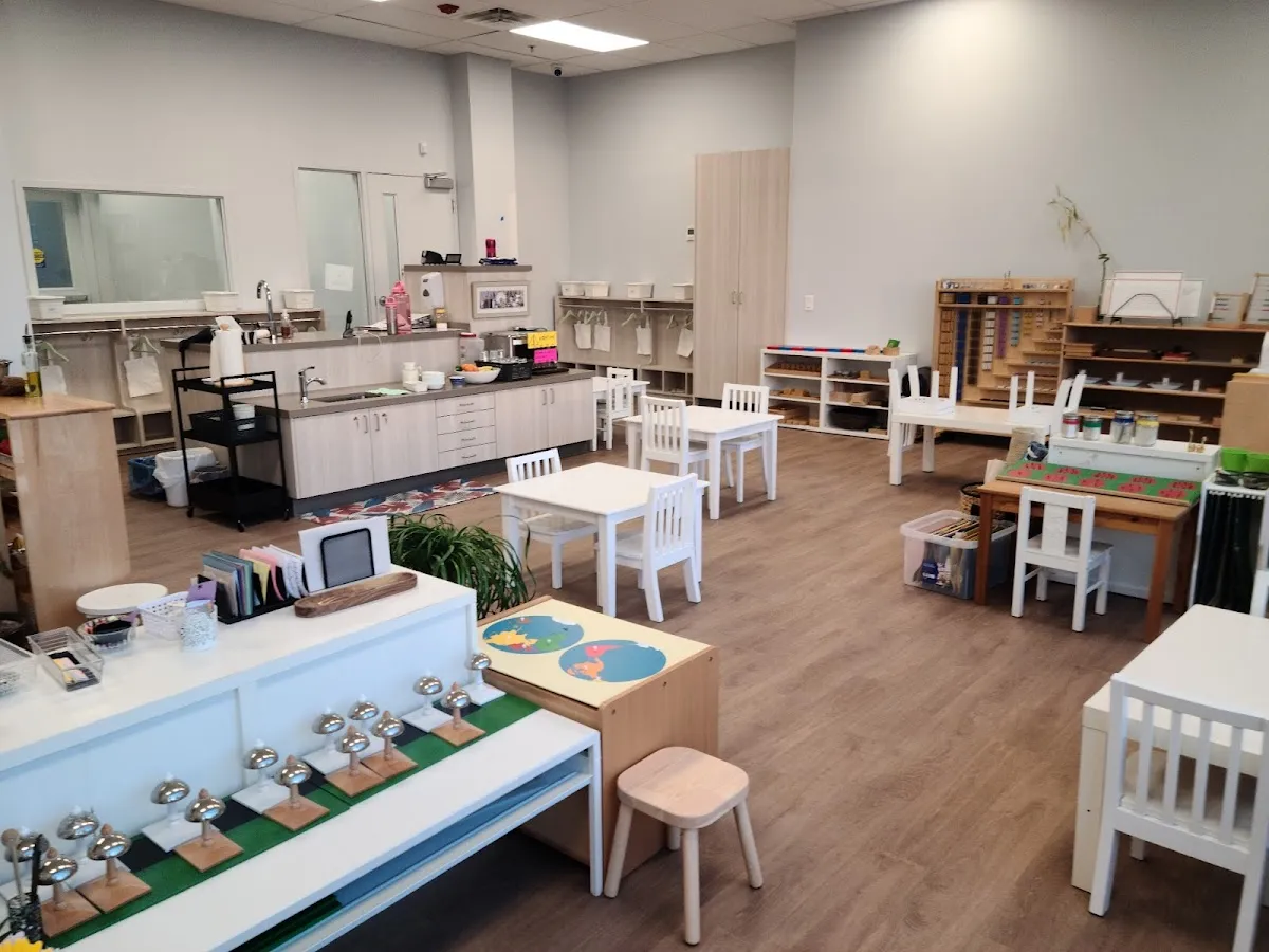 La Villa Montessori School campus photo 8