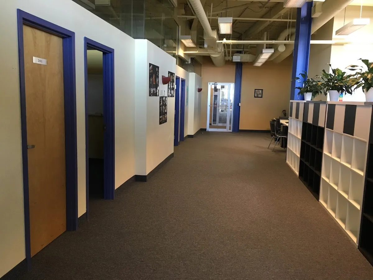 Toronto Eschool campus photo 31