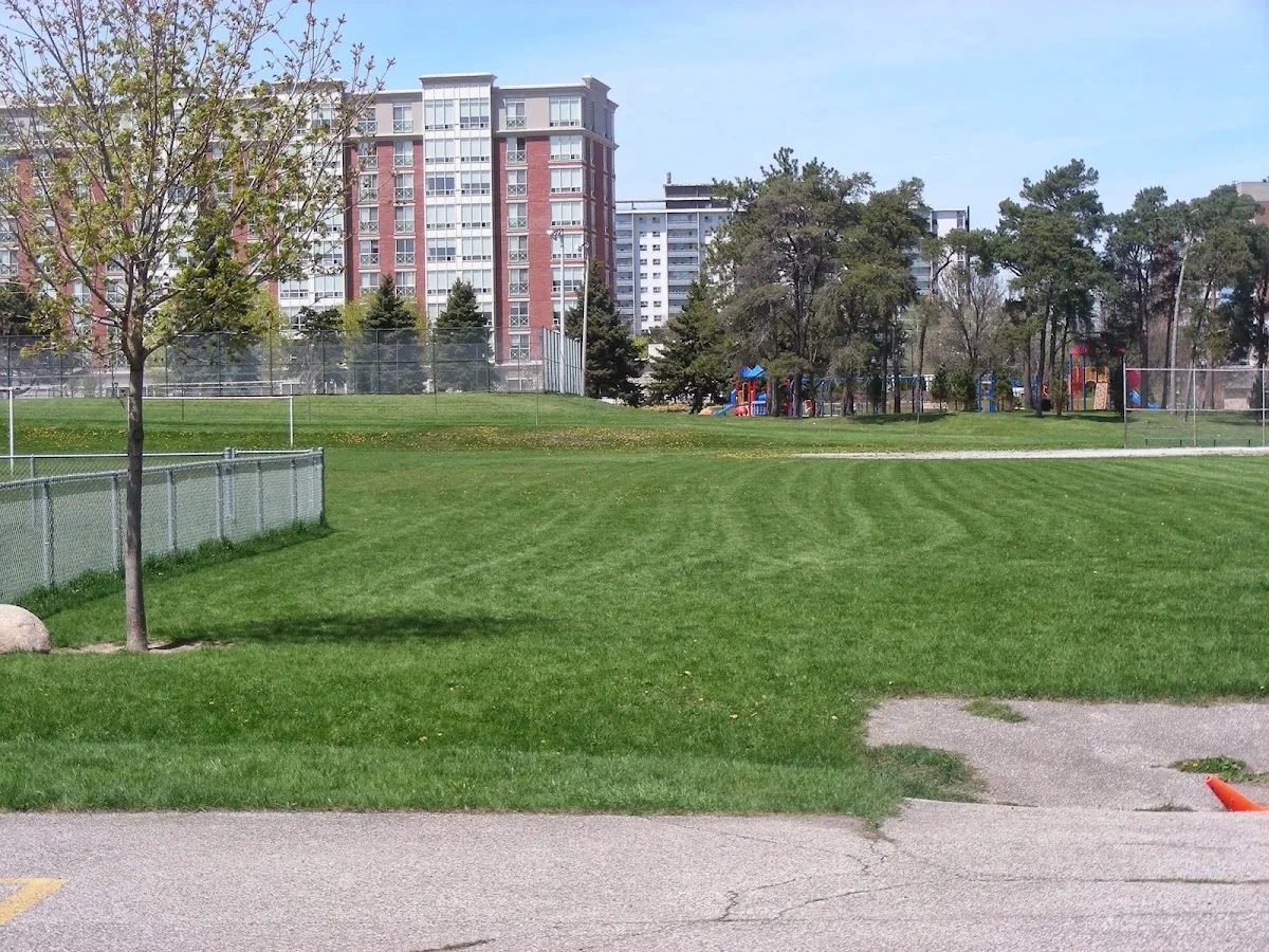 Leonardo Da Vinci Academy of Arts & Sciences campus photo 17