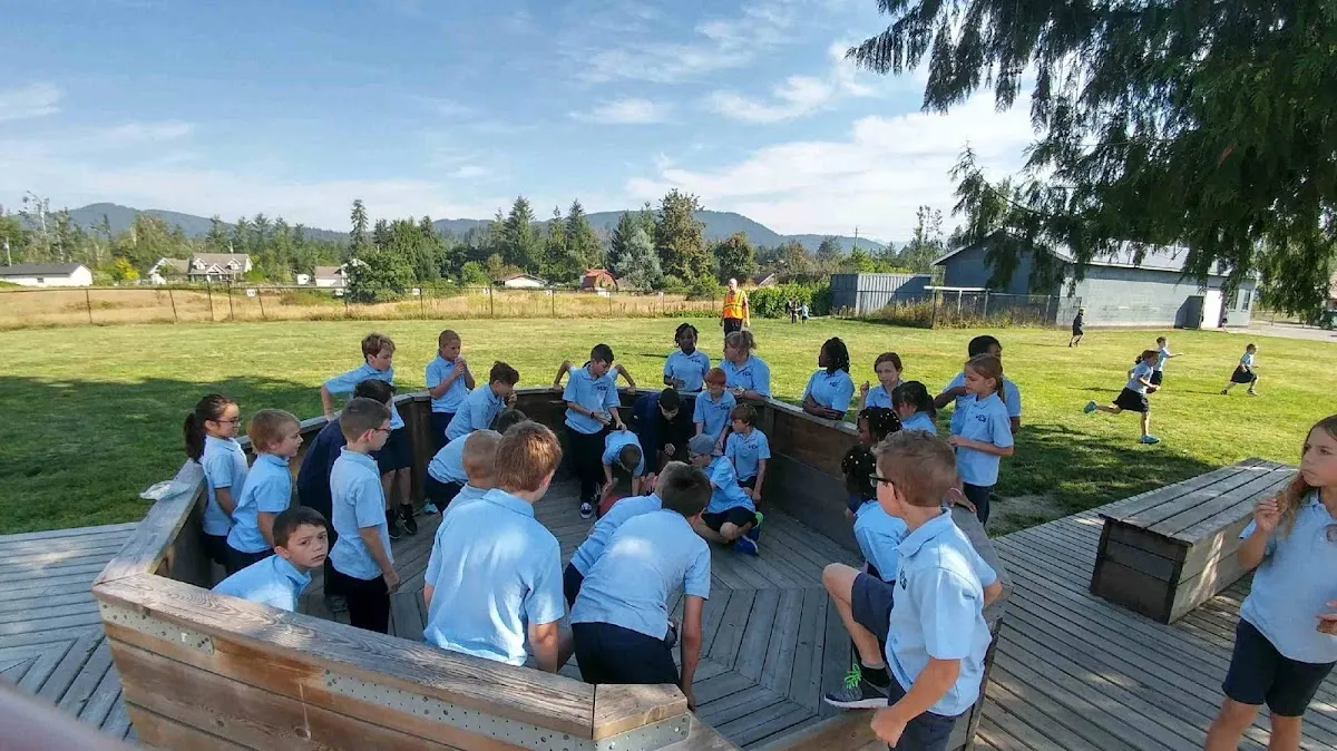 Echo Valley Christian School campus photo 8