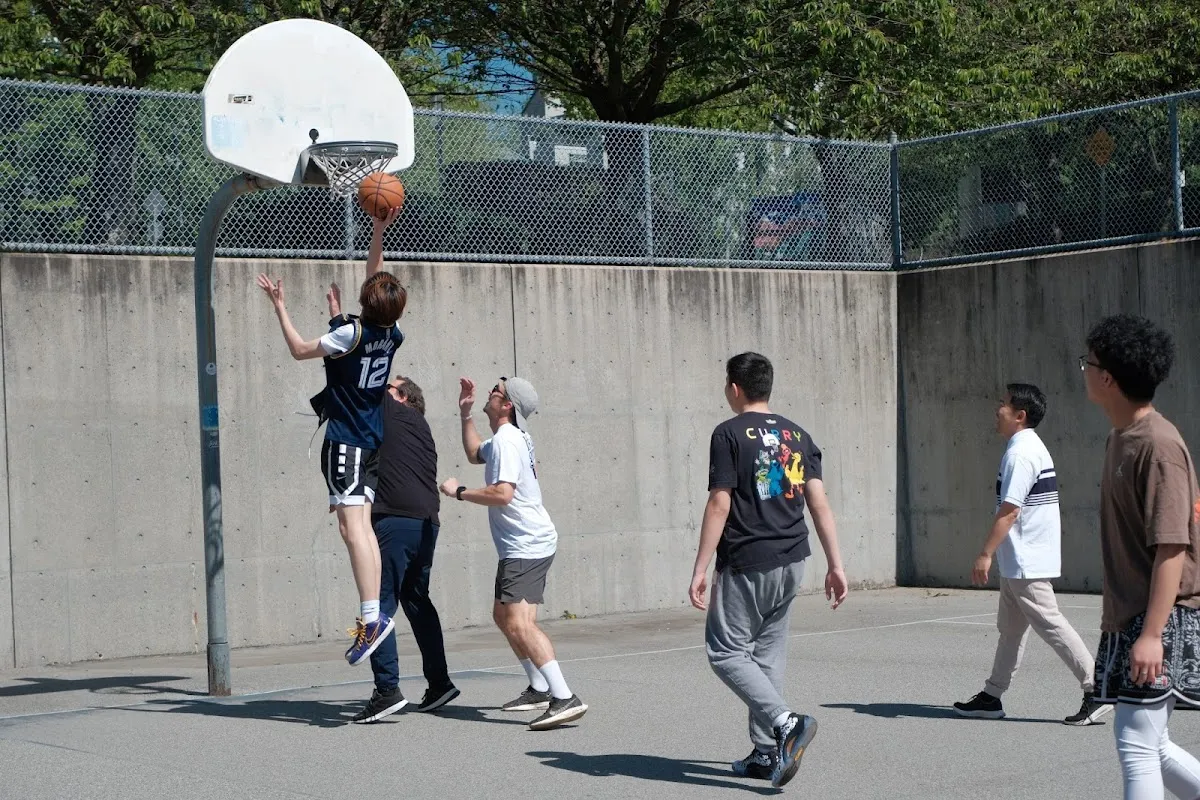 Columbia Academy campus photo 15