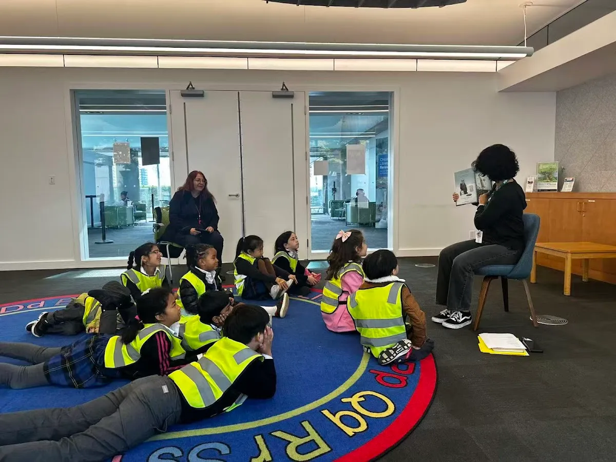 Columbia Academy campus photo 17