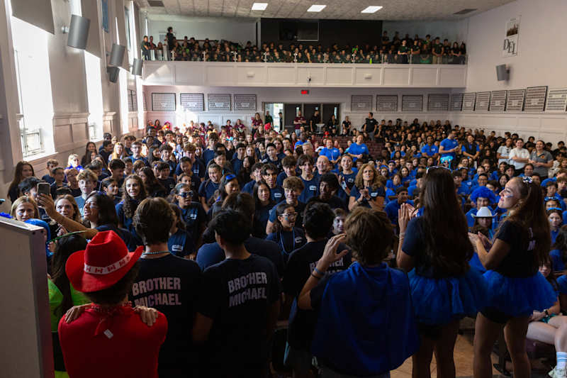 De La Salle College campus photo 23