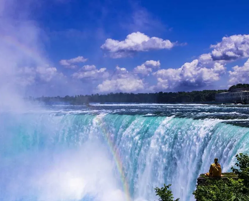 Willowdale High School campus photo 11