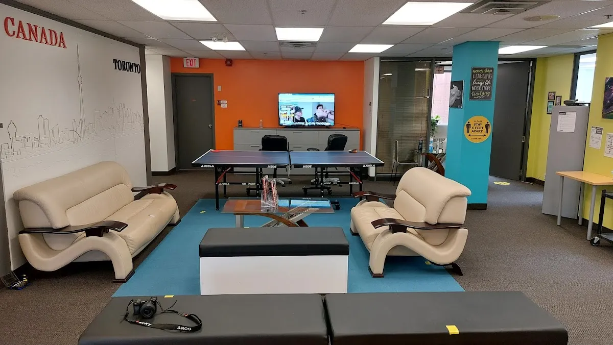 Willowdale High School campus photo 36