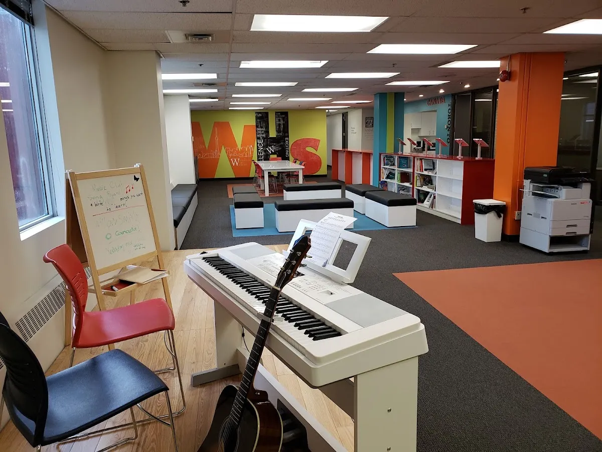 Willowdale High School campus photo 28