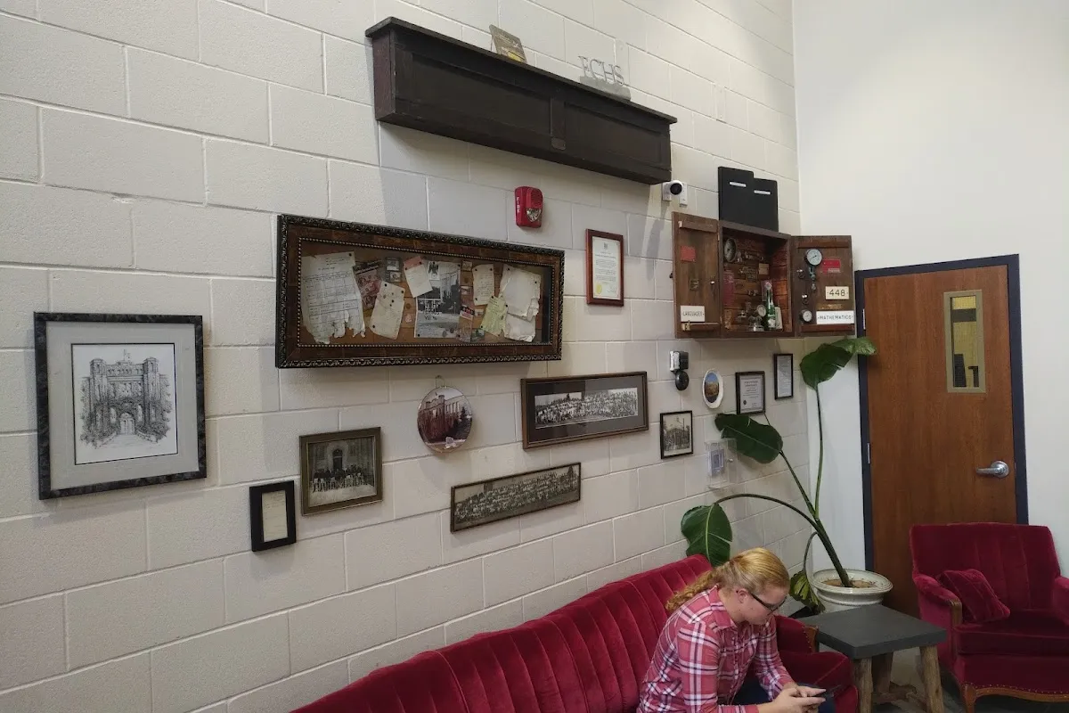 Emmanuel Christian High School campus photo 9