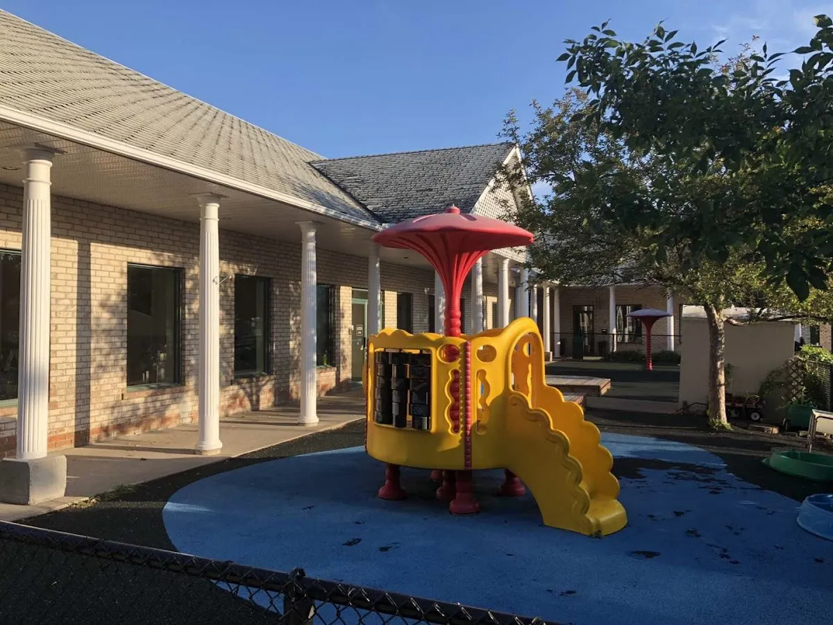 Western Heights Montessori Academy campus photo 1