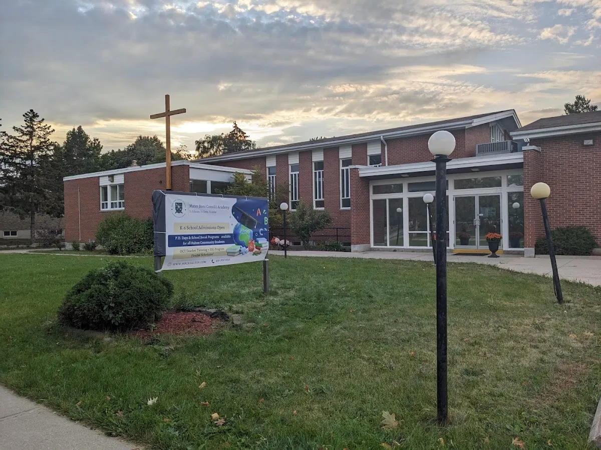 Mater Boni Consilii Academy campus photo 39