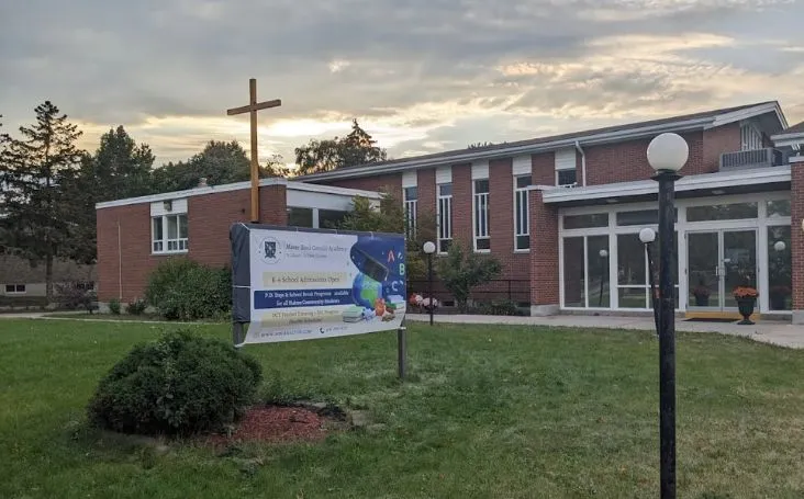 Mater Boni Consilii Academy campus photo 32