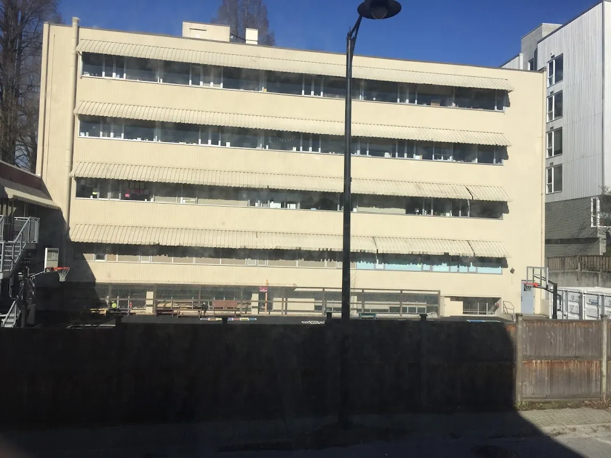 Fraser Academy campus photo 9