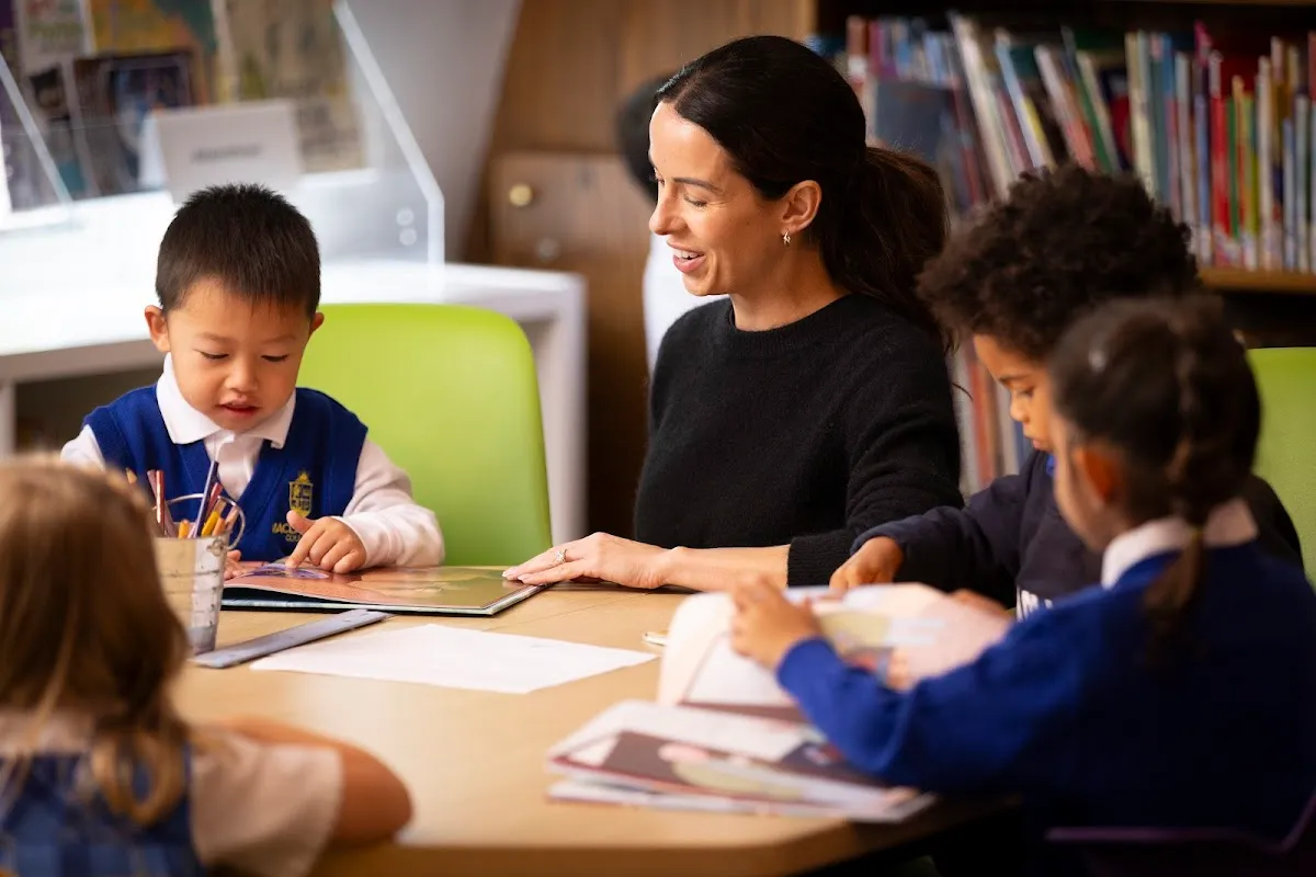 MacLachlan College campus photo 31