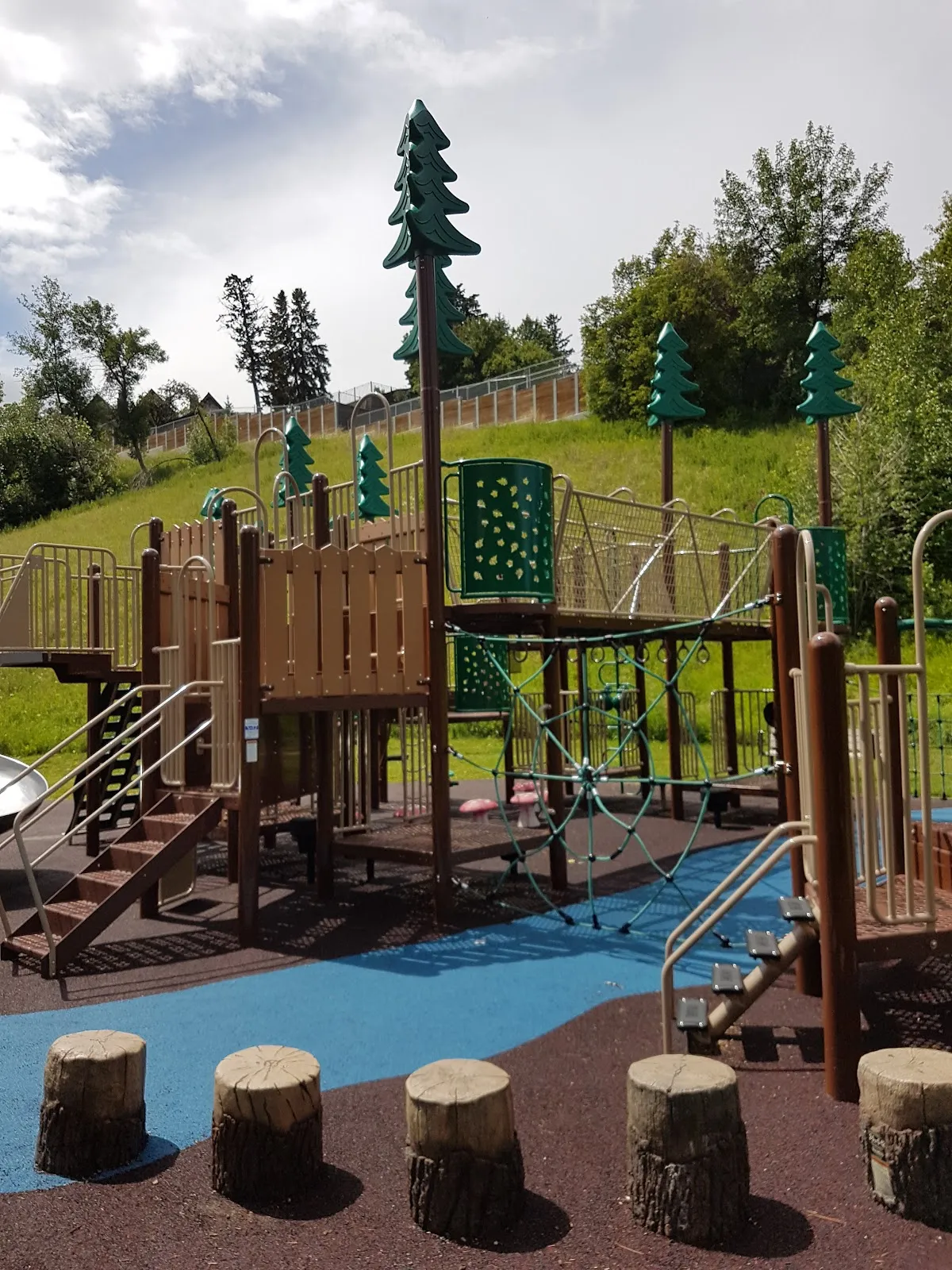 Montessori School of Calgary campus photo 15