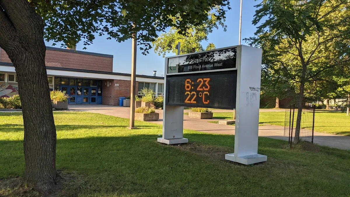 Broadview High School campus photo 17