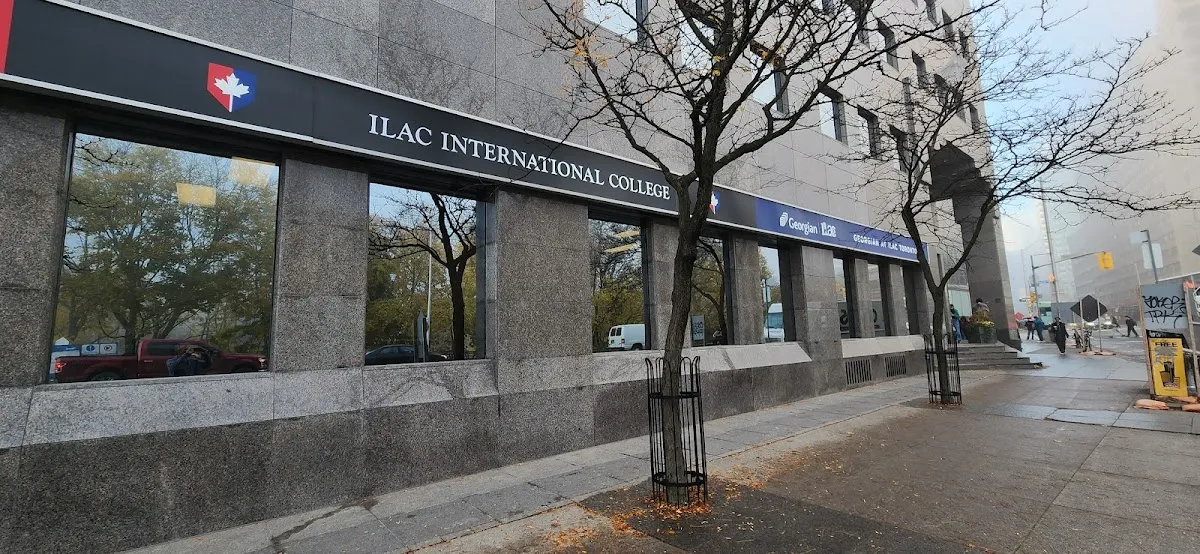 ILAC International High School campus photo 18