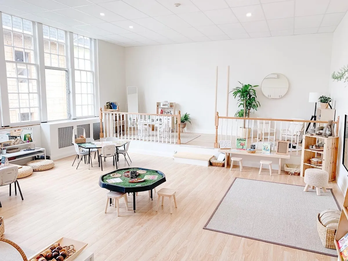 Vincent Massey Academy campus photo 23