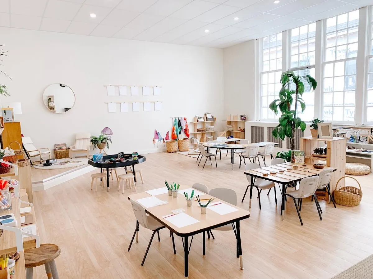 Vincent Massey Academy campus photo 19