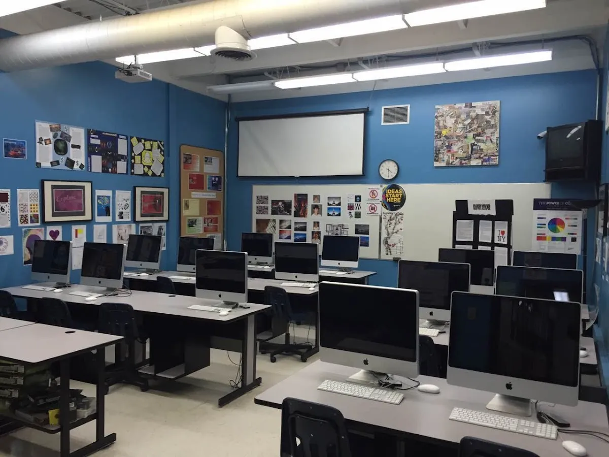 Metropolitan Preparatory Academy campus photo 35