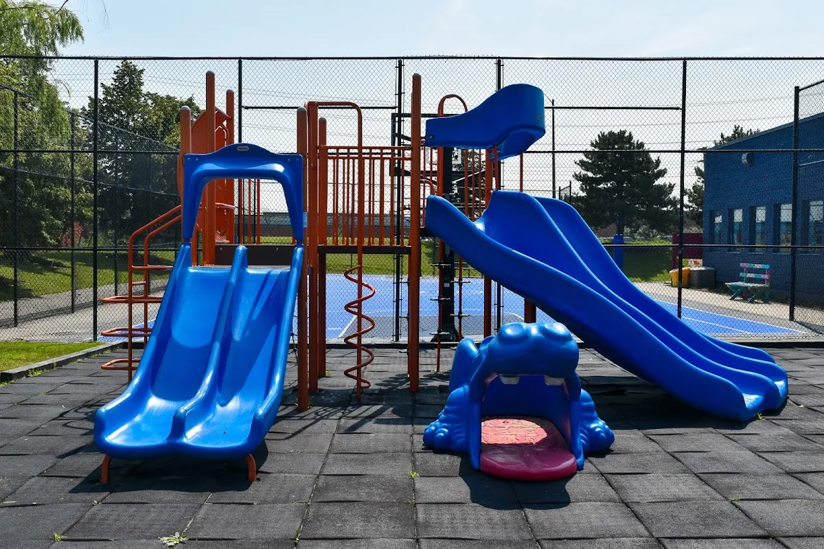 Oakwood Academy campus photo 2