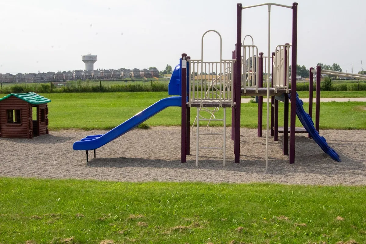 The Maples Independent Country campus photo 8