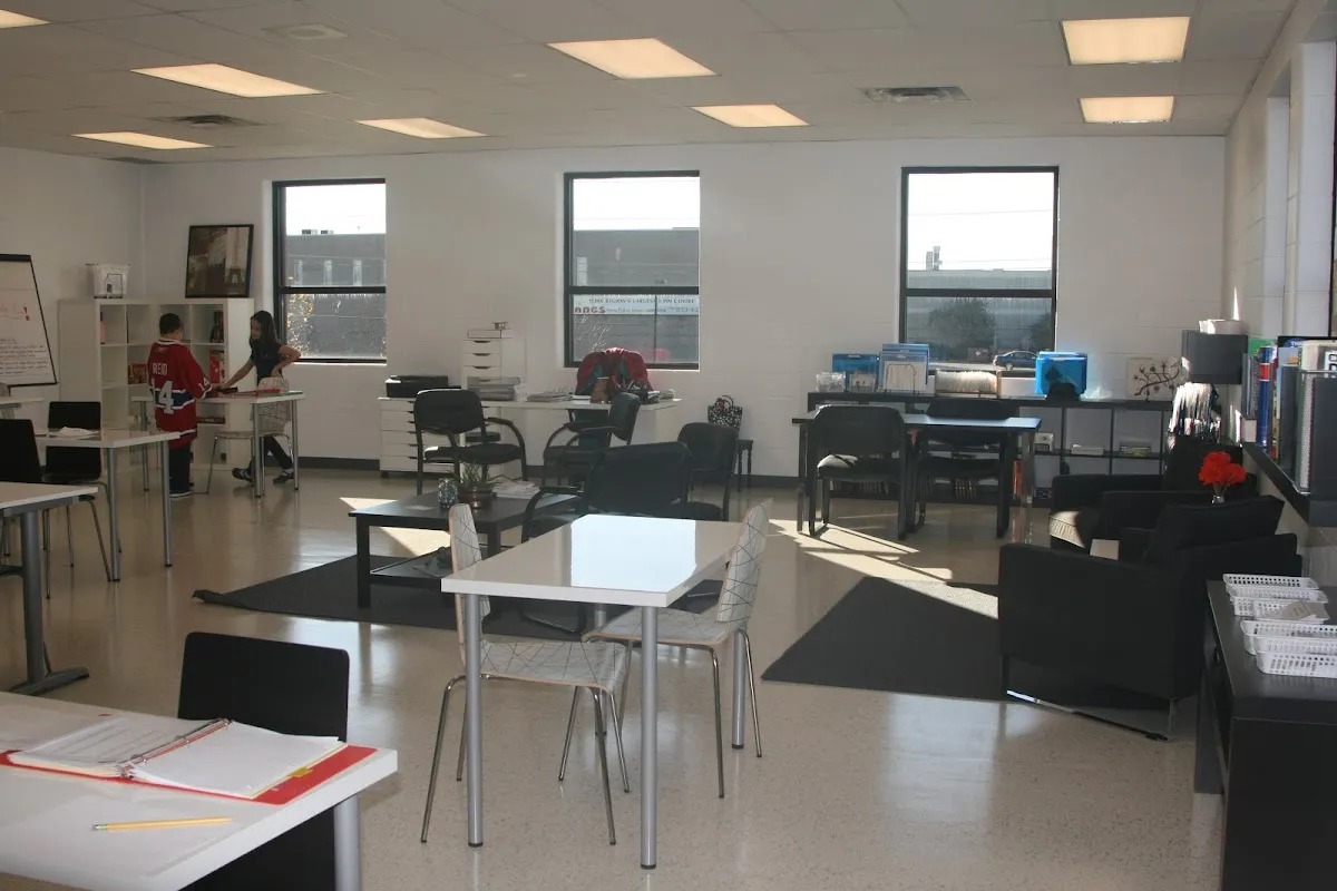 La Maison Montessori House campus photo 8