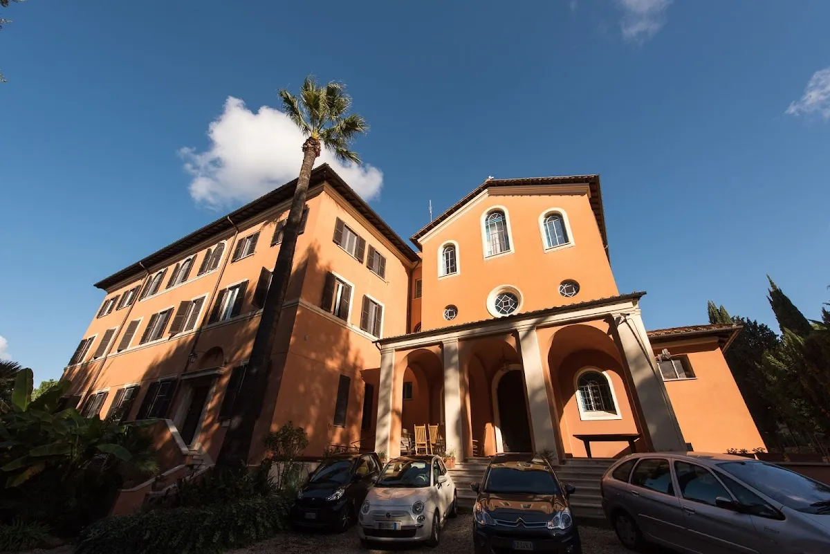 St. Stephen's School, Rome campus photo 2