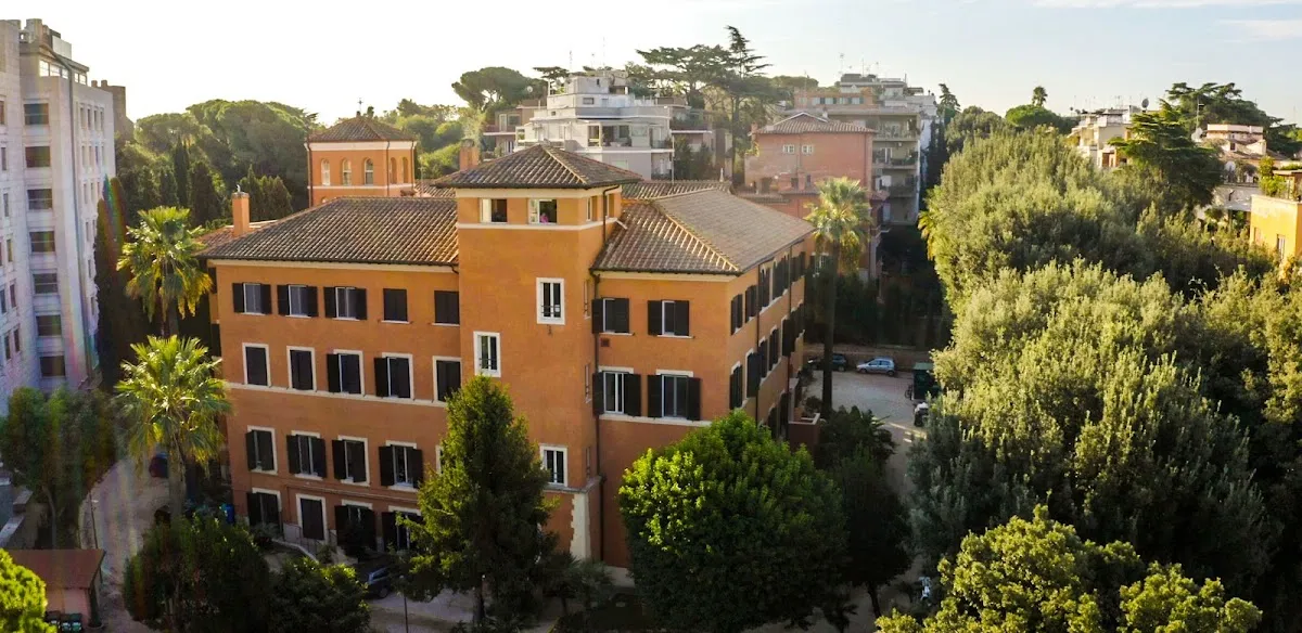 St. Stephen's School, Rome campus photo 3