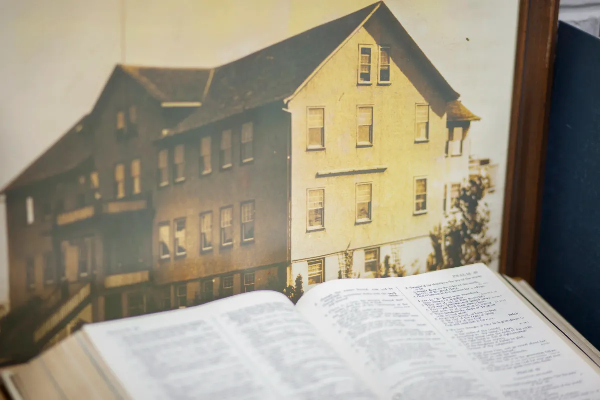 Kingsway College Private High School campus photo 21