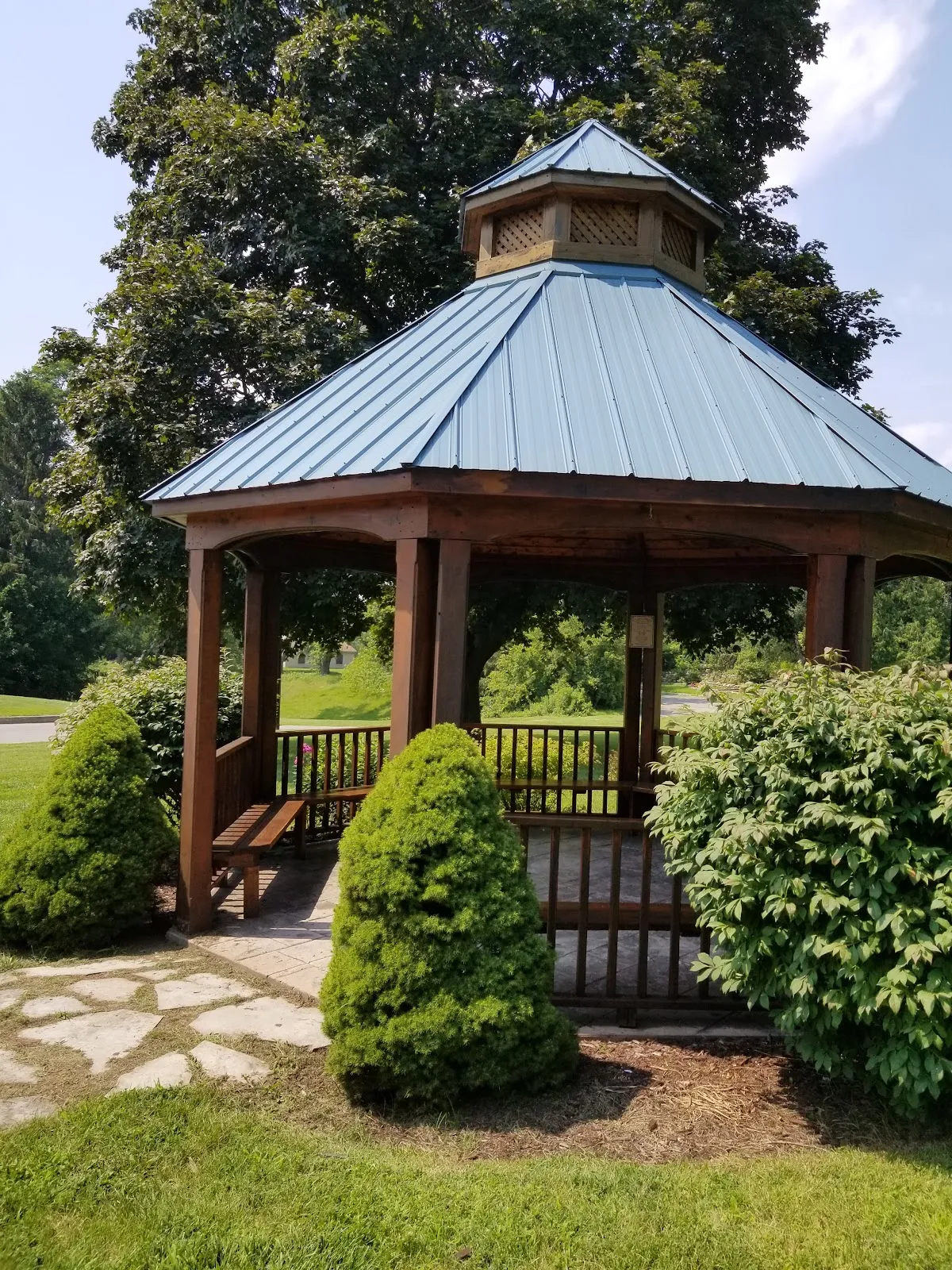 Kingsway College Private High School campus photo 5