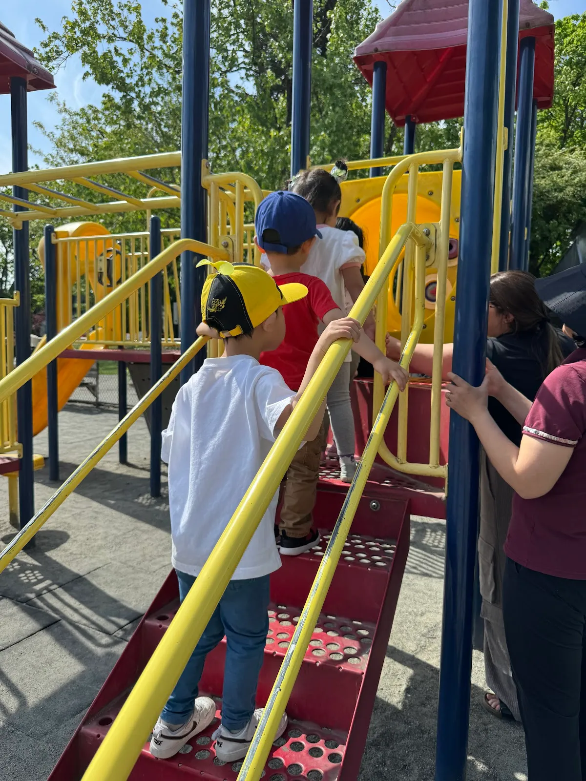 Asland Academy campus photo 13