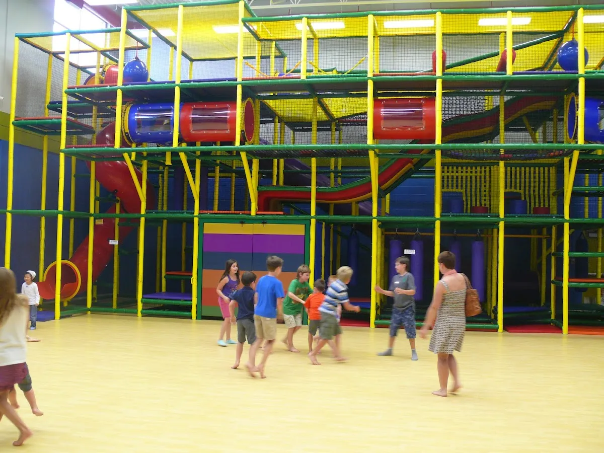 The Renert School campus photo 4