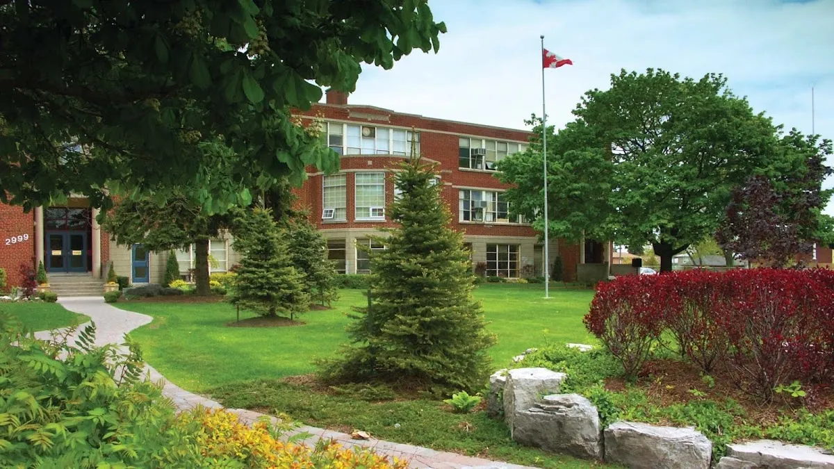 Fieldstone School campus photo 1