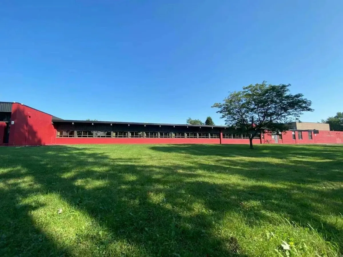 Fullbright Academy campus photo 16