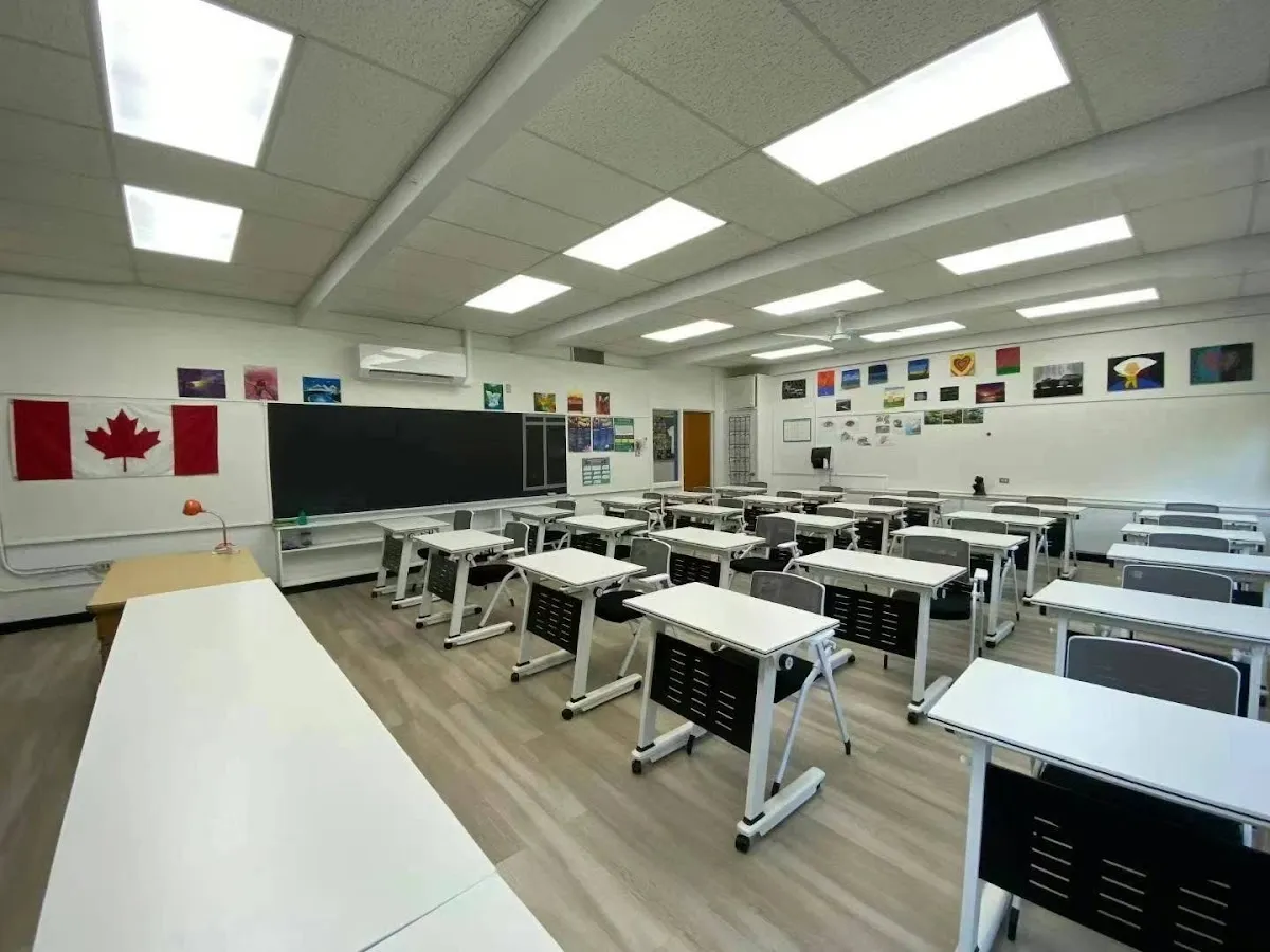 Fullbright Academy campus photo 10