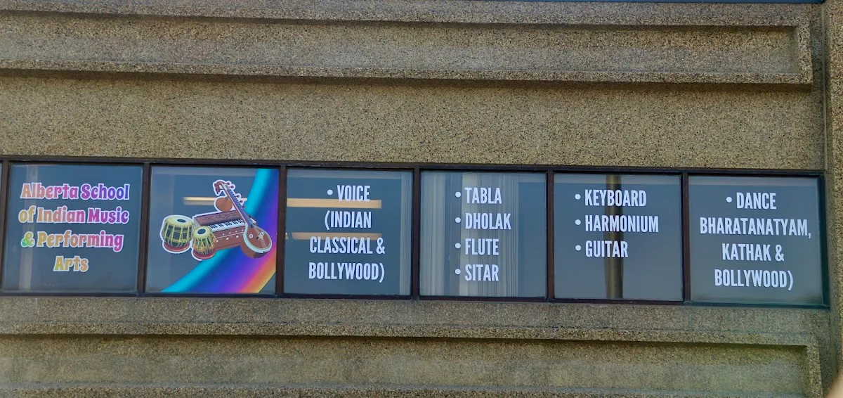 School of East Indian Languages and Performing Arts campus photo 18